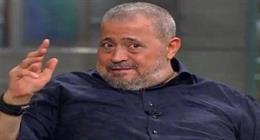 لقطة إنسانية في حفل جورج وسوف بفرنسا بعد اقتحام معجب لخشبة المسرح (فيديو) 