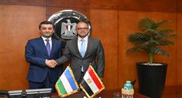 مباحثات مصرية أوزبكية لإقامة مناطق استثمارية بمجالات الحافلات والأدوية والمنسوجات 