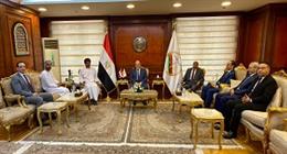 رئيس النيابة الإدارية يستقبل وفدا من جهاز الرقابة العماني لتعزيز التعاون المشترك
