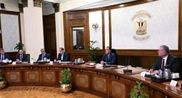 رئيس الوزراء يتابع موقف تدبير الاعتمادات المالية لتوفير احتياجات الدولة من المنتجات البترولية