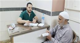 الكشف والعلاج المجاني والتوعية الصحية لـ55 مواطنا بقرية ميت عافية بالمنوفية