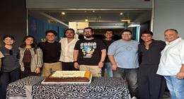 فريق عمل فيلم «ممسوس» يحتفل باليوم الأول من تصوير العمل