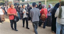 «مبادرة جديدة».. رئيس مدينة شبرا الخيمة تستقبل طلاب الثانوية العامة قبل دخول الامتحانات
