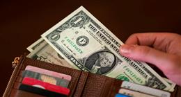  سعر الدولار مقابل الجنيه المصري في منتصف تعاملات اليوم الاثنين 22-6-2026