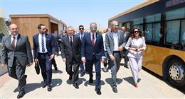 عقب توقيع بروتوكول تعاون.. محافظ الجيزة يصطحب وفداً صينياً وسفير بكين في جولة بالأهرامات