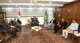 محافظ القليوبية: نواجه عجزا في أسرة الرعاية المركزة وحضانات الأطفال
