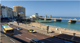 حالة الطقس في الإسكندرية اليوم.. الرطوبة ترفع الحرارة والبحر مستقر