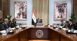 رئيس الوزراء يعقد اجتماعاً لمتابعة الموقف التنفيذي للمشروعات الاستثمارية في الجيزة