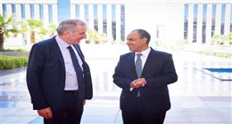 وزير الخارجية يطالب بدعم دولي لـ«لجنة إدارة غزة».. ويحذّر من تداعيات التصعيد في فلسطين