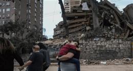 ارتفاع حصيلة قتلى زلزال فنزويلا إلى 1450 شخصا