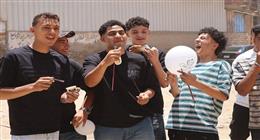 هدية على باب اللجنة.. آيس كريم وحلوى لطلاب الثانوية العامة بكفر الشيخ