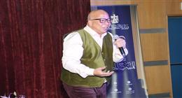 المهرجان القومي للمسرح المصري يحتفي بفن الحكي بعرض «ع الرايق» للفنان شريف دسوقي