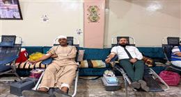 قس وشيخ أزهري يشاركان في حملة للتبرع بالدم بقنا دعما للمرضى.. رسالة وحدة وطنية
