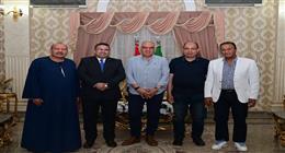 وزير الرى ومحافظ المنيا يبحثان آخر مستجدات المشروعات القومية