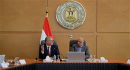 وزيرا الكهرباء والبترول يبحثان خطة تأمين احتياجات الصيف.. 8% زيادة متوقعة في الطلب 