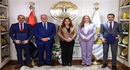 «التنمية المحلية» تطلق برامج دراسات عليا مدعمة للعاملين بالوزارة 