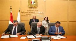 وزيرا الإسكان والكهرباء يشهدان توقيع مذكرة تفاهم لحوكمة منظومة ترشيد الكهرباء