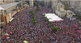 أستاذ علوم سياسية: ثورة 30 يونيو أنهت إرهاب «الإخوان» وأعادت الاستقرار إلى مصر