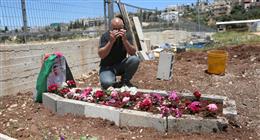 والد شاب فلسطيني يكشف تفاصيل مقتل نجله برصاص الاحتلال: «ابني خرج يبحث عن لقمة عيش»