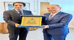 بسام راضي يوجه رسالة للمصريين المغتربين بالخارج: تجنبوا الاختلاط بأشخاص مشبوهة الأنشطة