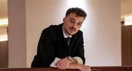 المطرب الأردني حسام السيلاوي يدخل المستشفى مجددا للعلاج النفسي 