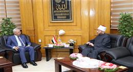 رئيس جامعة المنيا يبحث مع وزير الأوقاف سبل التعاون المشترك في تدريب وتأهيل الدعاة