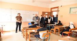 حل امتحان الإنجليزي للصف الثالث الإعدادي الترم الثاني 2026 وتوزيع الدرجات