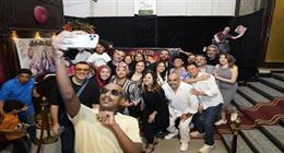 «التياترو» يجمع نجوم الفن والمسرح في ليلته الثامنة بمسرح السلام (صور)