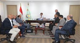 وزير الزراعة يعلن تشكيل لجنة لمتابعة استقرار سوق بيض المائدة وتنفيذ آليات دعم المنتجين