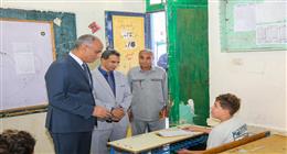 محافظ كفرالشيخ يوجه بتوفير الإنارة الجيدة داخل لجان امتحانات الشهادة الإعدادية