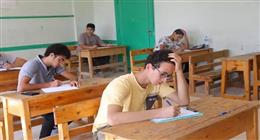 طلاب الثانوية الأزهرية 2026 يؤدون امتحان الرياضيات البحتة اليوم