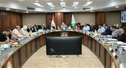 محافظ الجيزة يترأس اجتماع مجلس أمناء سوق الجملة في 6 أكتوبر.. ويوجّه بتعظيم موارده