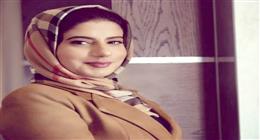 «راوية أبوخشيم» صحفية ليبية منعت من دخول مناطق الاشتباك بحجة أنها امرأة: الحرب لا تفرق بين مدني وصحفي