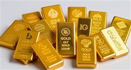 أسعار الذهب عالميا اليوم الثلاثاء.. تراجع بنسبة 0.7%