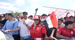 العلمين تتزين لاستقبال الفراعنة.. حشود جماهيرية تترقب وصول أبطال المونديال