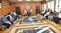 محافظ الدقهلية يستقبل نجوم الفن ضمن فعاليات المهرجان القومي للمسرح المصري