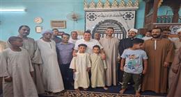 رئيس مدينة كوم أمبو بأسوان يعقد لقاء جماهيريا للاستماع إلى مطالب المواطنين