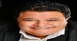 خالد جلال يعلن عن قرب صدور مذكراته وسيرته الذاتية بالتعاون مع «نهضة مصر»