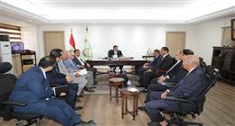 وزير الزراعة يبحث مع مسؤولي شركتين تعزيز إنتاج تقاوي البطاطس في مصر