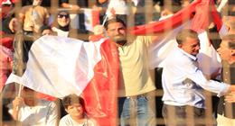 بعد لقطة حسام حسن.. علم فلسطين يعود للظهور في احتفالات تكريم المنتخب باستاد القاهرة