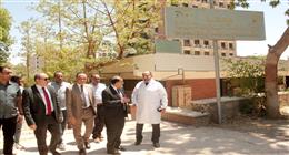 رئيس جامعة أسيوط: معهد بحوث البيولوجيا يعزز جودة مخرجات البحث العلمي ويدعم جهود التنمية