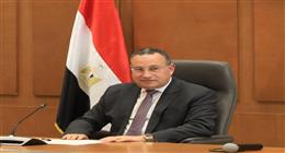 وزير التعليم العالي يطمئن هاتفيًا على مصابي حريق المبنى الإداري لمستشفيات جامعة أسوان