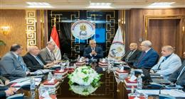 وزير الدولة للإنتاج الحربي يترأس اجتماع اللجنة العليا للقيادات لمتابعة منظومة التدريب