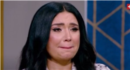 انهارت في البكاء.. تفاصيل سؤال رفضت عبير صبري الإجابة عنه