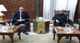 شيخ الأزهر لرئيس هيئة قضايا الدولة: العدالة وسيادة القانون أساس تقوم عليه الدول