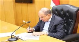 محافظ المنيا يصدر قرارات فورية لحل مطالب المواطنين في 5 مراكز