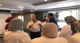 نائب وزير الصحة يوجه بصرف مكافأة أسبوعين للعاملين بمستشفى ميت غمر لانضباطهم