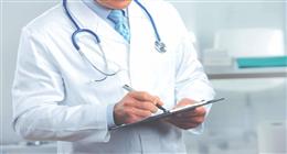 اشتراطات تجديد ترخيص مزاولة مهنة الطب في مصر.. «الصحة» تكشف الضوابط