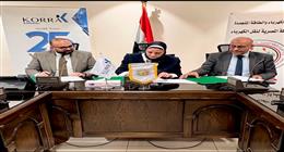 «نقل الكهرباء» توقع عقد تنفيذ المرحلة الثالثة من خط الحوامدية لدعم طاقة الرياح