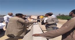 محافظ سوهاج يوجه بإنشاء مطلع ومنزل لقرية النغاميش على محور دار السلام